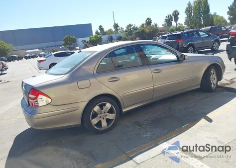 2006 Mercedes-Benz E 350 z USA, uszkodzony, nr VIN WDBUF56J06A801042